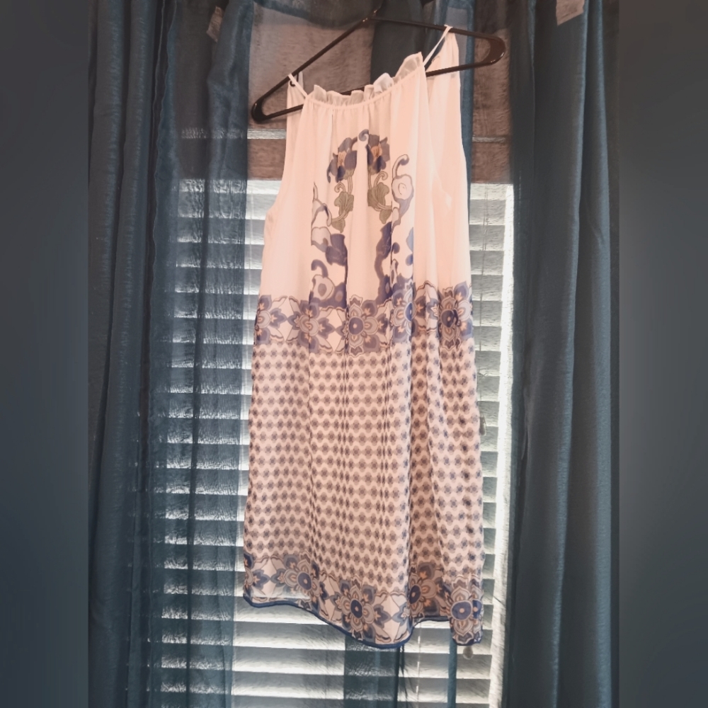Max studio mid thigh dress
